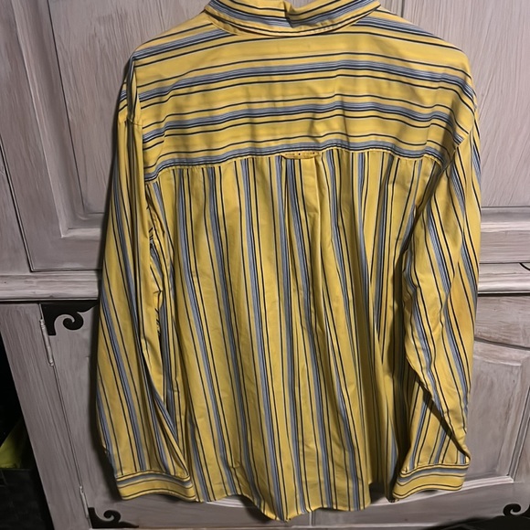 Husband never wore it. - Picture 3 of 3